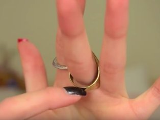 Comment rétrécir une bague en or ?